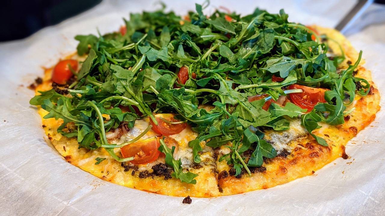 Fibre Takeout Cauliflower Crust Pizza